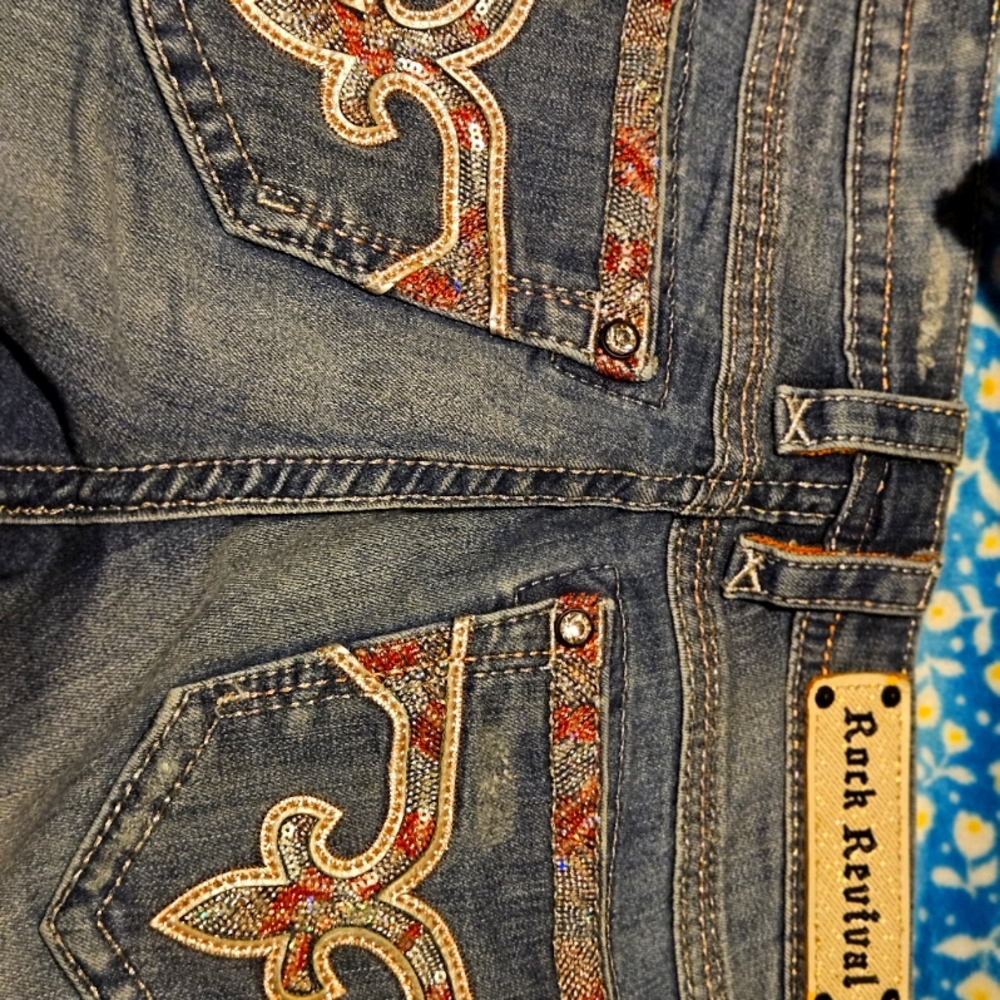 Womens Rock Revival Skinny Jeans